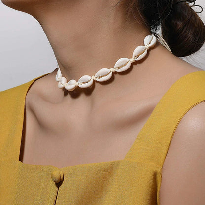 Summer Shell Choker