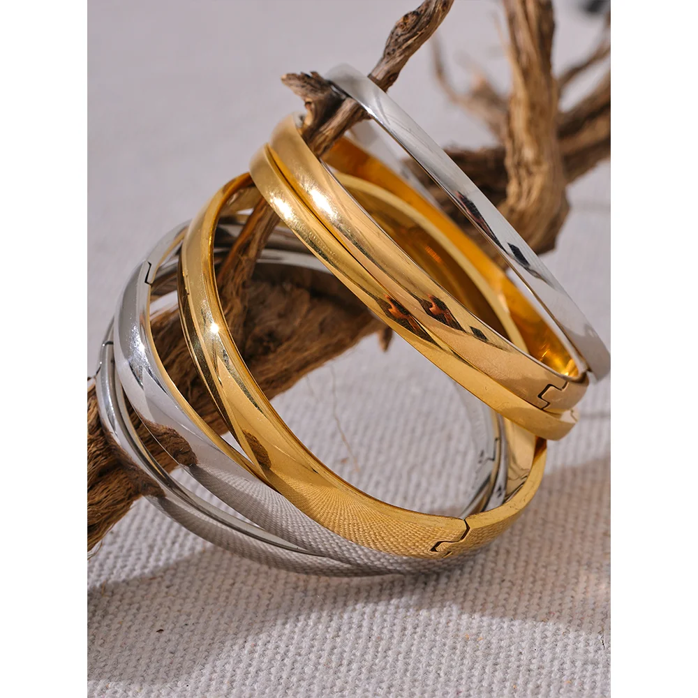 Stainless Steel Round Bangle