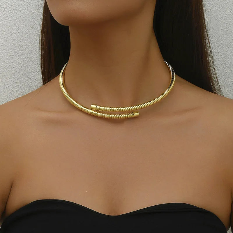 Women’s Adjustable Open Collar Necklace