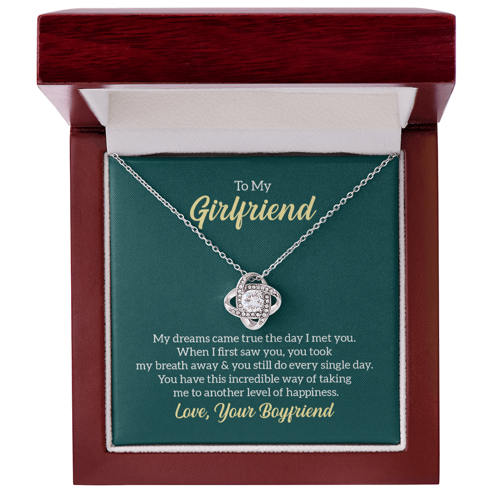 Girlfriend Lov Necklace