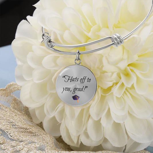 "Hats off to you, grad" Bracelet