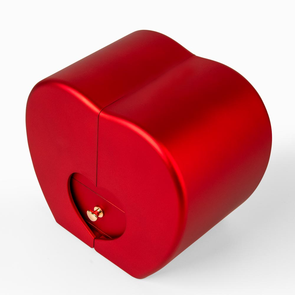 Girlfriend   Love Necklace and Heart Box set