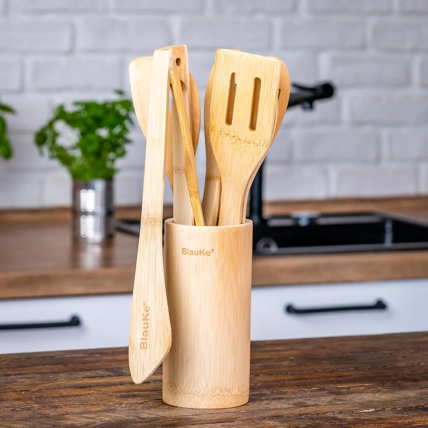 Bamboo Kitchen Utensils Set 8-Pack - Wooden Cooking Utensils for Nonstick Cookware - Wooden Cooking Spoons, Spatulas, Turner, Tongs, Utensil Holder